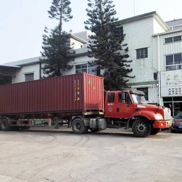 春节后用集装箱运输货物